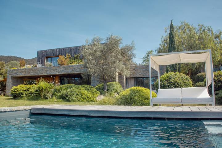 Casa vacanza per 8 persone, con giardino a Porto Vecchio