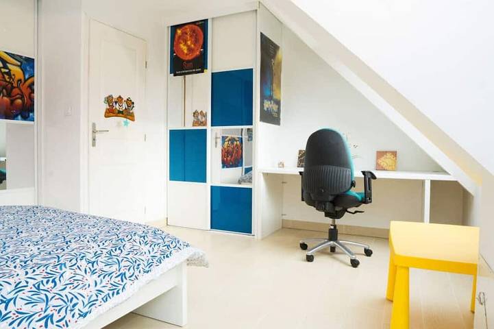 Location de vacances pour 7 personnes, avec balcon et jardin à Vélizy-Villacoublay - 4