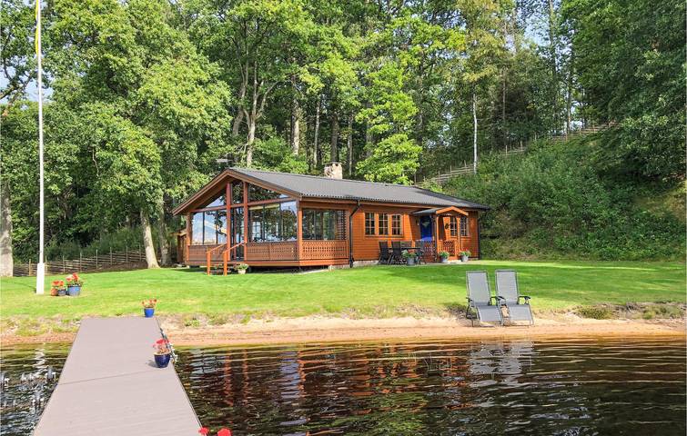 Holiday home for 4 people, with terrace and garden as well as lake view - 1