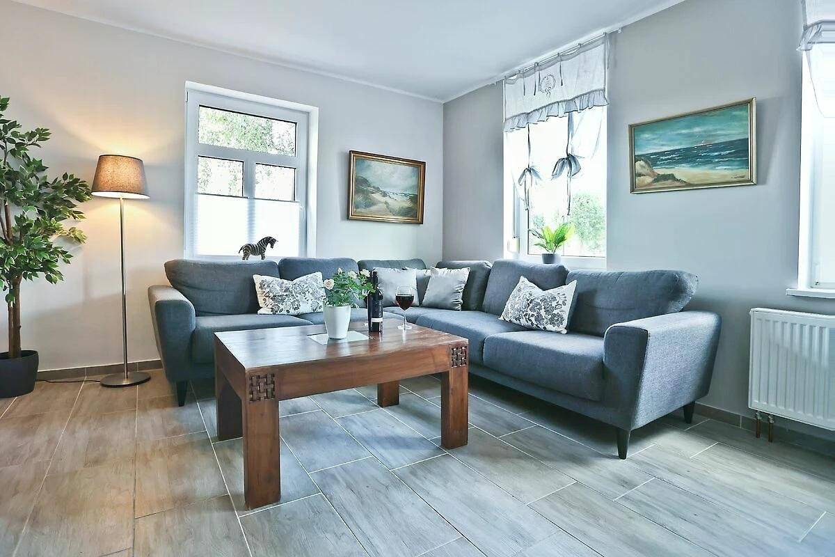 Ganze Ferienwohnung, Wohnung Auszeit im Gutshof zum See in Kläden, Arendsee