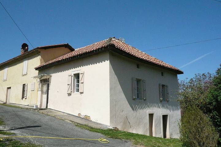 Gîte pour 4 personnes, avec jardin, animaux acceptés à Boussan