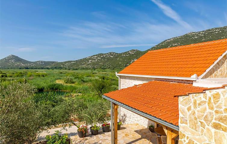 Ferienhaus für 6 Personen, mit Terrasse und Garten - 1