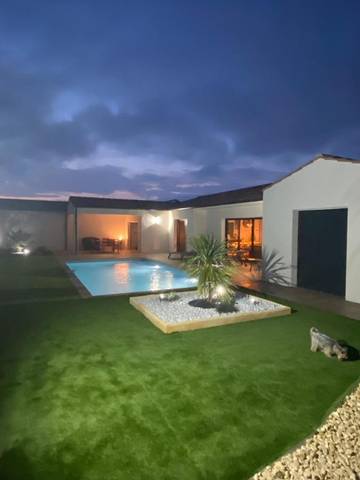 Gîte pour 6 personnes, avec piscine et jardin à Marsilly