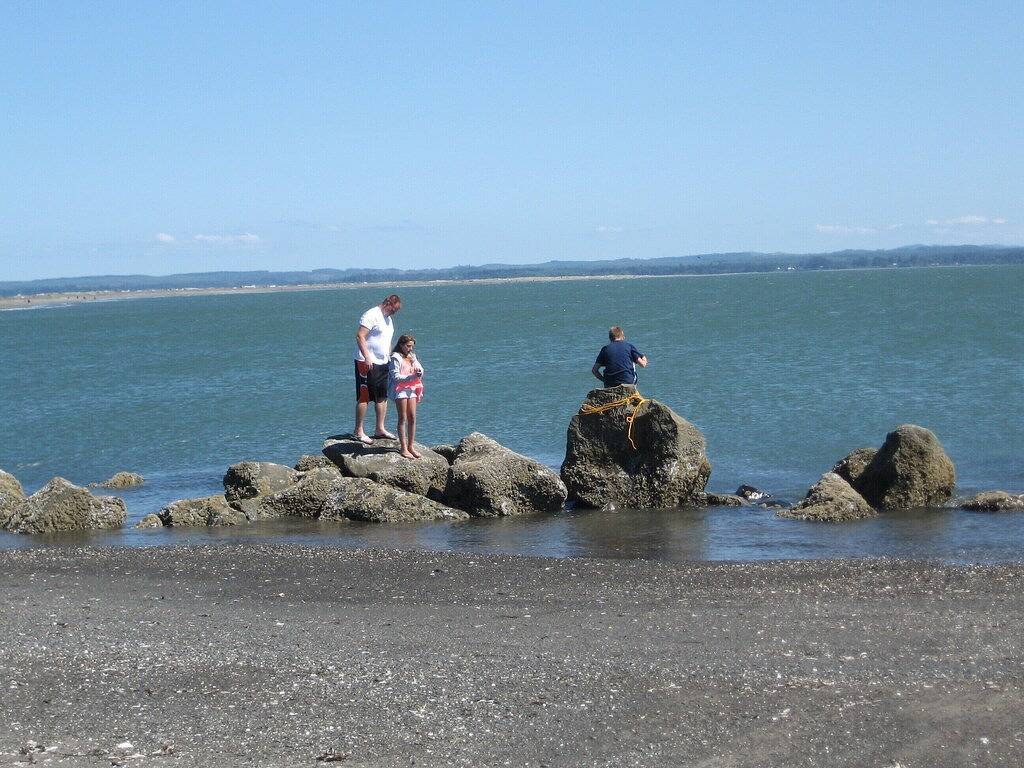 Nur wenige Schritte vom Strand & Haustiere erlaubt. Gutscheine Available Now, rufen Sie einfach an in Ocean Shores, Grays Harbor County