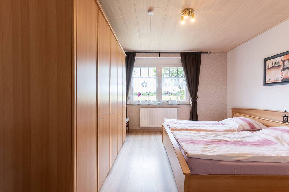 Ganze Wohnung, Ferienwohnung Landleben 35195 - Ferienwohnung Eg, Landleben in Hesel, Nordseeküste