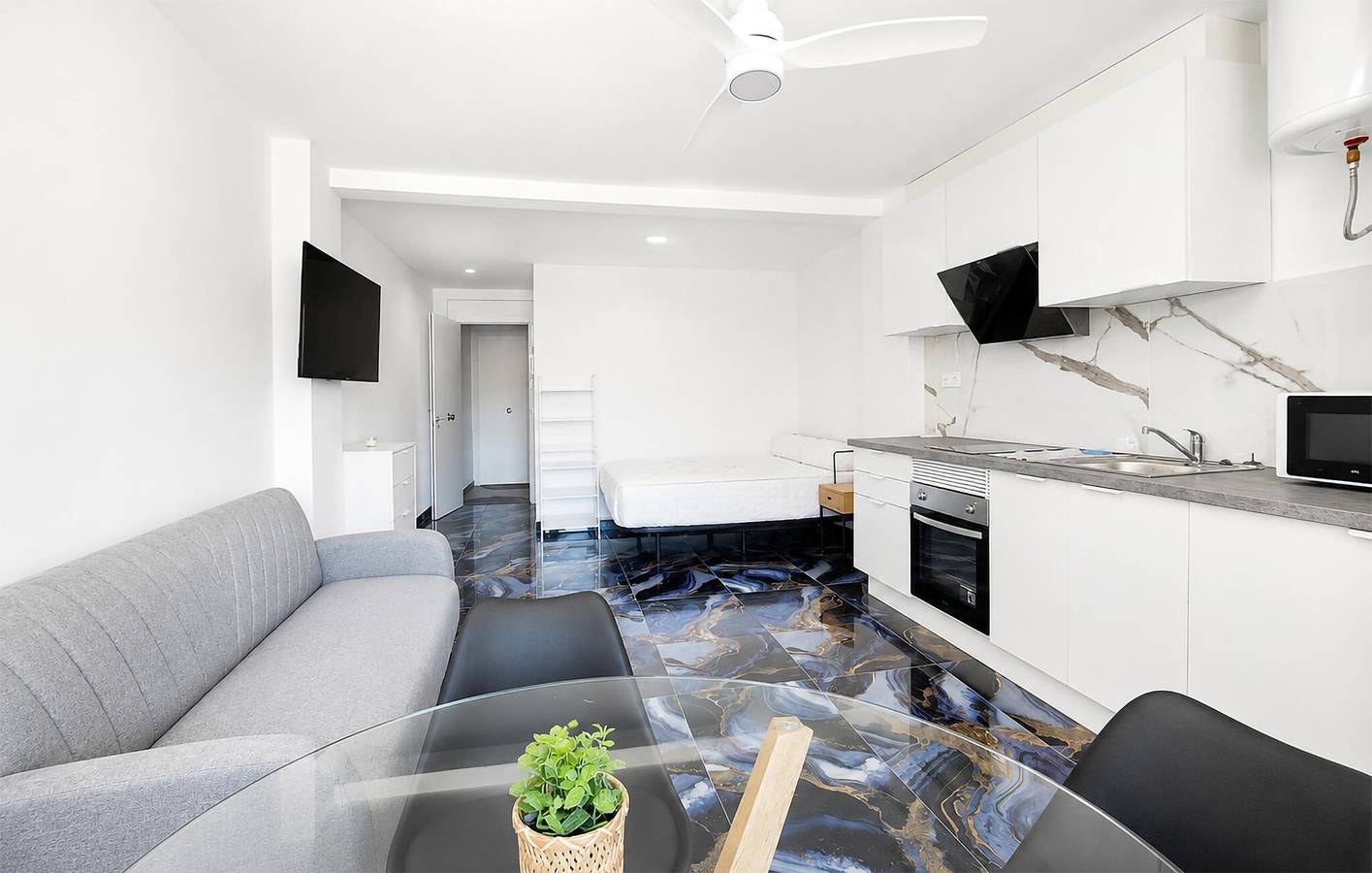 Apartamento vacacional entero, Acogedor apartamento con wifi, aire acondicionado y aparcamiento cerca de Villar del Arzobispo in Villar del Arzobispo, Provincia de Valencia
