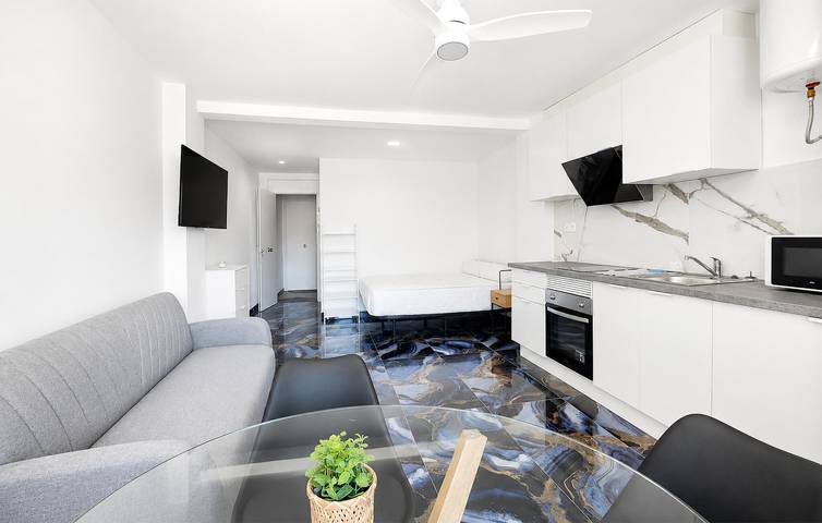 Apartamento vacacional entero, Acogedor apartamento con wifi, aire acondicionado y aparcamiento cerca de Villar del Arzobispo in Villar del Arzobispo, Provincia de Valencia