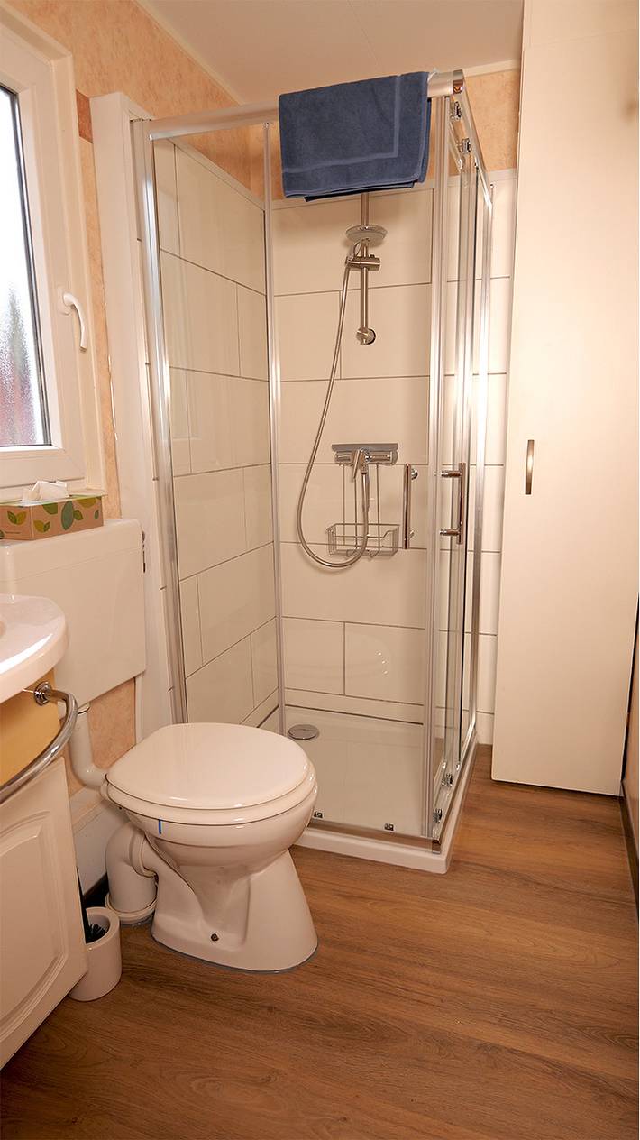 Camping für 5 Personen, mit Ausblick und Terrasse sowie Sauna und Garten in Nordrhein-Westfalen - 4