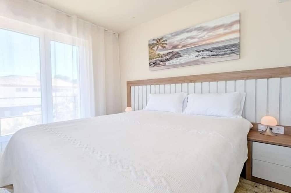 Villa Rübezahl + Independent Apartment in Benidorm, Costa Blanca