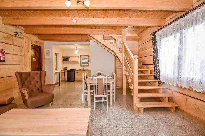 Gîte pour 6 personnes, avec jardin ainsi que terrasse et vue à Poronin - 2