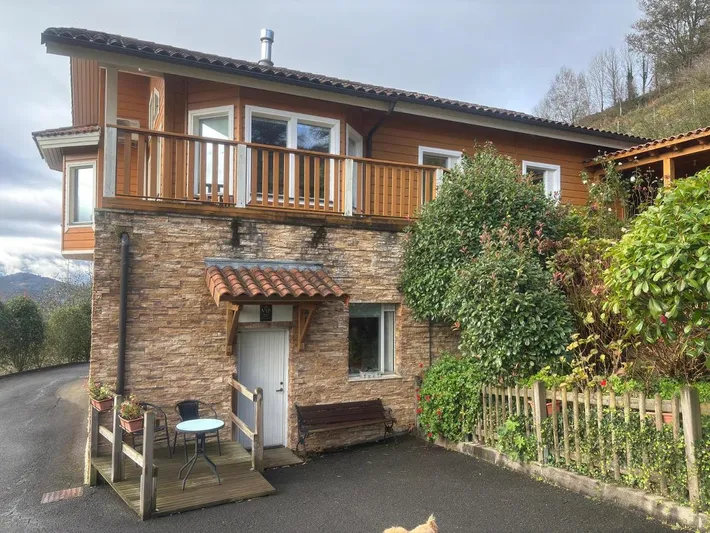 Apartamento de vacaciones para 2 personas, con vistas y jardín - 1