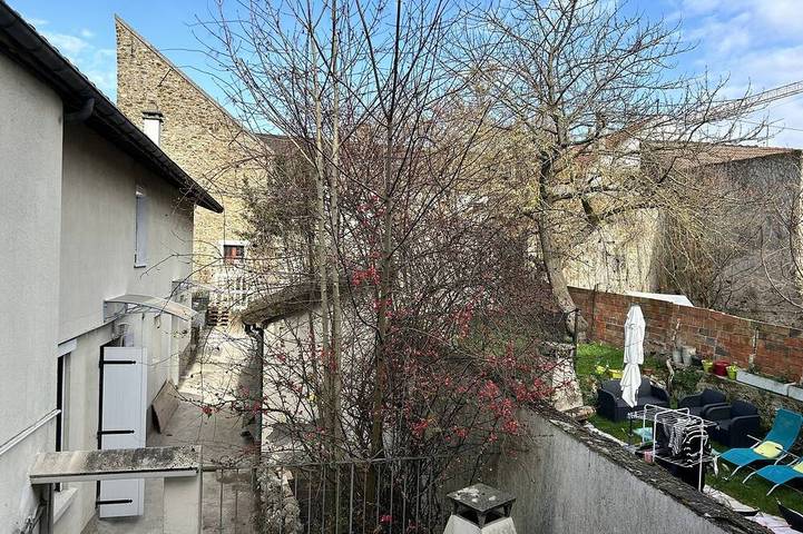 Appartement entier, Grande F3 centre ville Massy in Massy, Essonne