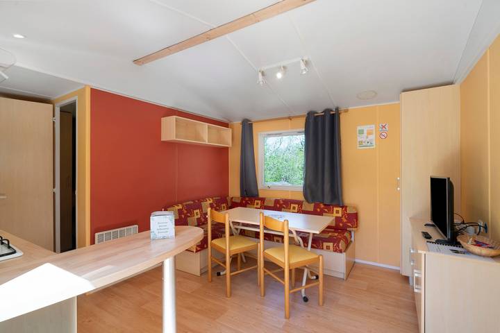Camping 3★ en Périgord Negro – Casa móvil con piscina, pesca y actividades familiares in Saint-Martial-de-Nabirat, Périgord Noir
