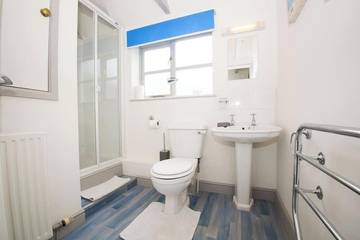 Log Cabin for 4 People in Padstow, Cornwall, Photo 4