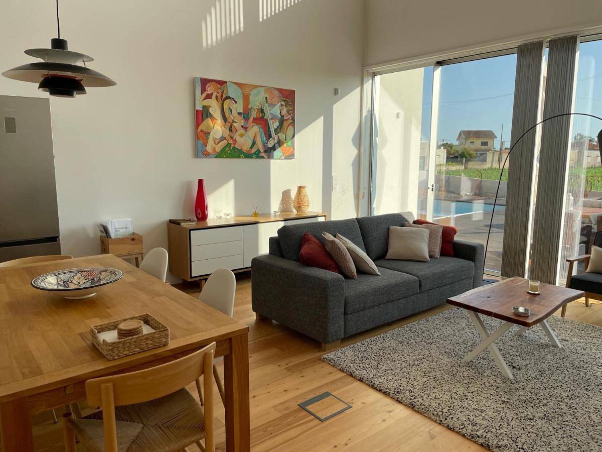 Two-Bedroom House in Murtosa, Distrito de Aveiro