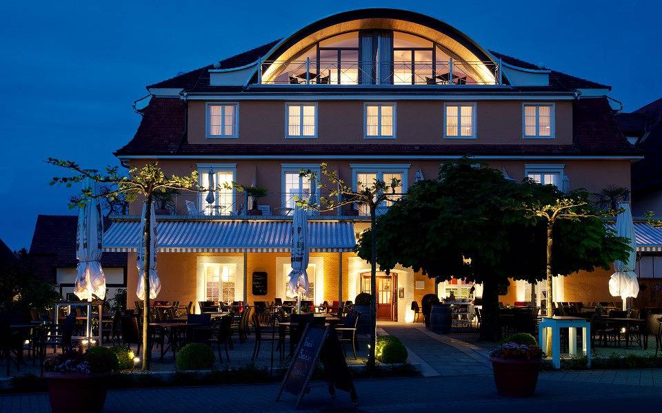 Hotel Seehof - Doppelzimmer Deluxe in Unteruhldingen, Uhldingen-Mühlhofen