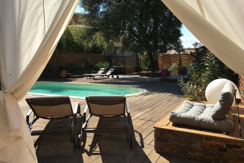 Villa avec piscine privée 4 chambres in Vergèze, Côte méditerranéenne (France)