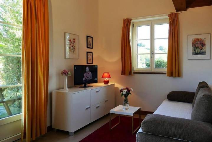 Gîte pour 3 personnes, avec jardin et terrasse, animaux acceptés à Louhossoa - 2