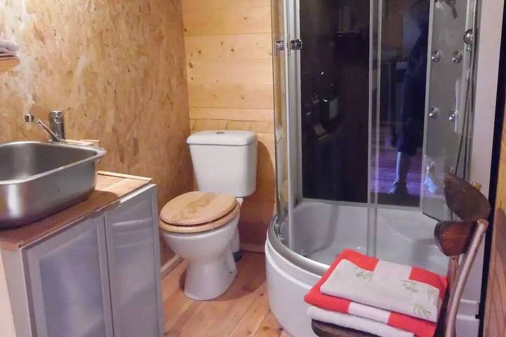 Gîte pour 4 personnes, animaux acceptés à Mijoux - 3