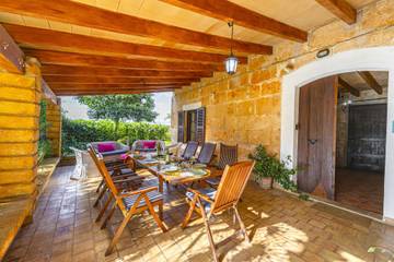 Villa in Sa Pobla, Mallorca Norden für 8 