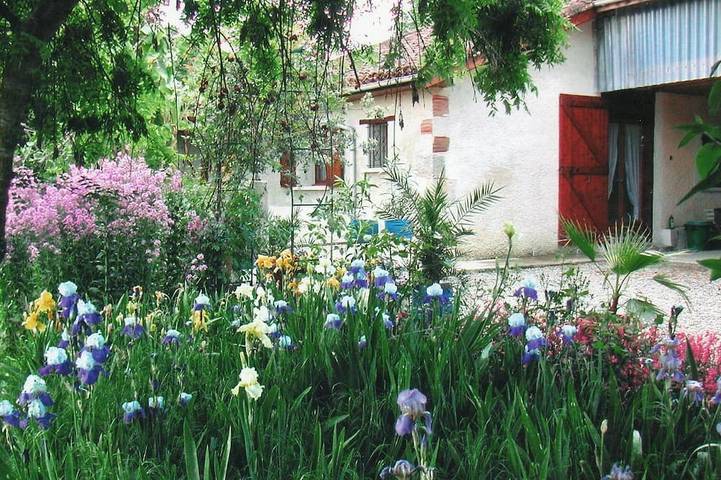 Gîte pour 5 personnes, avec jardin à Goutz
