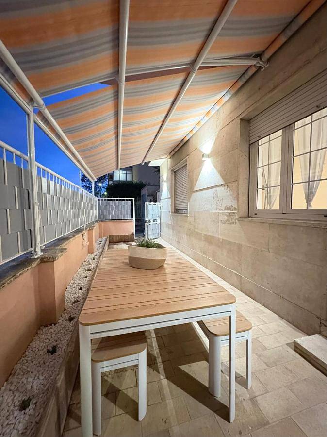 Apartament wakacyjny dla 6 osób, z ogród w Lido di Ostia