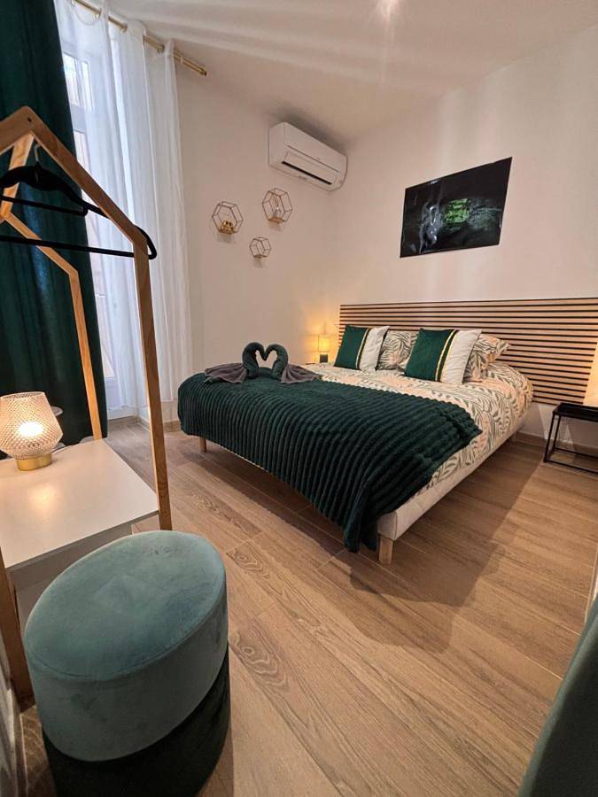 Chambre d’hôte pour 4 personnes, avec terrasse, animaux acceptés