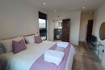 Apartment for 4 People in Cheltenham, The Cotswolds, Photo 2