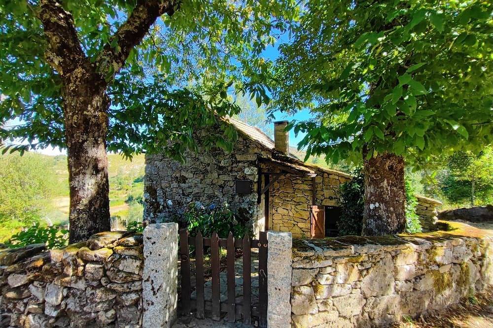 Casa da Fonte | Naturaleza | Senderos | Branda da Aveleira in Melgaço, Distrito de Viana do Castelo