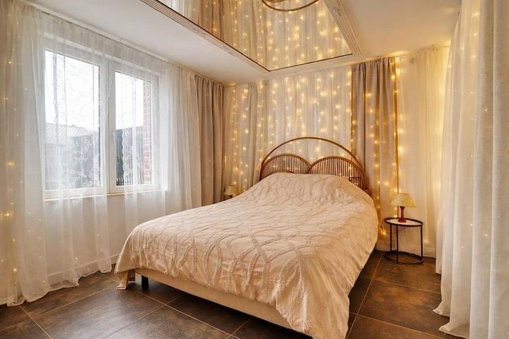 Location de vacances pour 2 personnes, avec sauna ainsi que terrasse et jacuzzi, animaux acceptés à Bailleul - 3