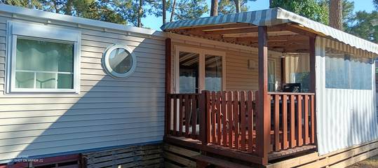 Camping pour 8 personnes, avec bassin pour enfant ainsi que jacuzzi et jardin, animaux acceptés à Les Mathes