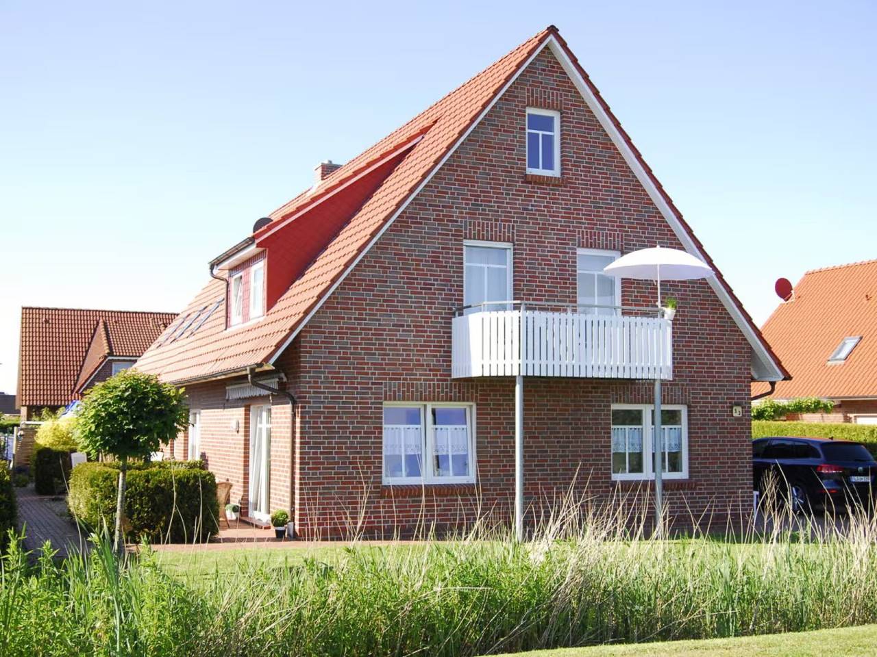 Geheel appartement, Appartement 'Anna Seeluft' met Privéterras en Wi-Fi in Greetsiel, Krummhörn