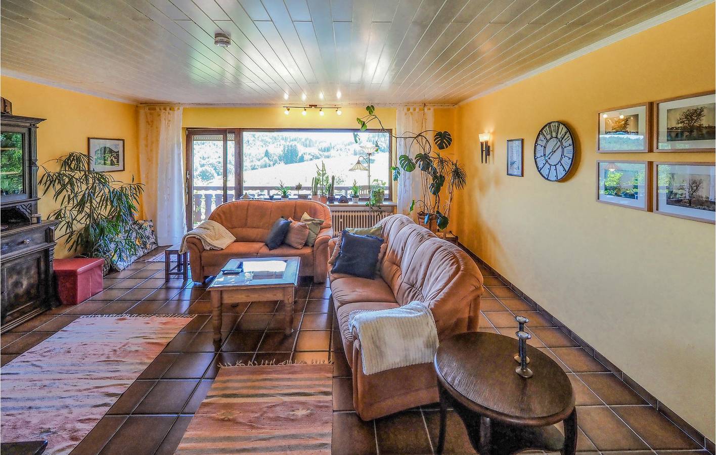 Entire holiday apartment, Cozy Apartment in Grenderich with Terrace & Parking in Grenderich, Cochem-Zell