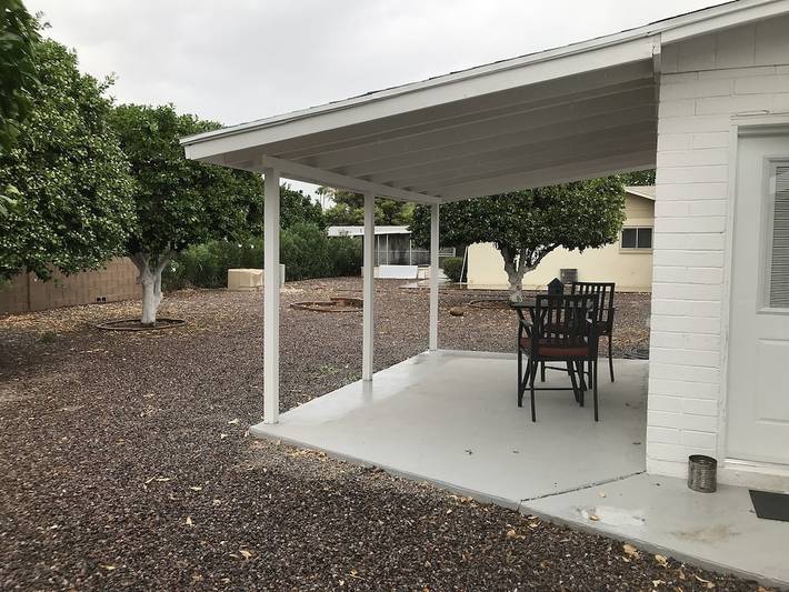 Vacation rental for 4 people, with terrace, with pets in Sun City