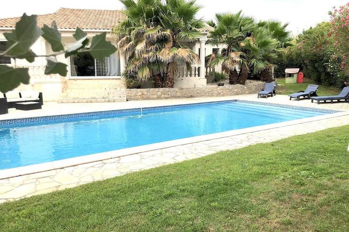 Ferienhaus für 8 Personen, mit Terrasse und Garten in Béziers