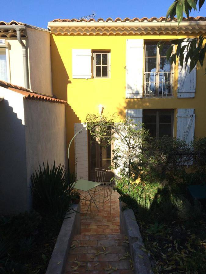 Gîte pour 4 personnes, avec piscine et jardin à La Roque-d'Anthéron - 4