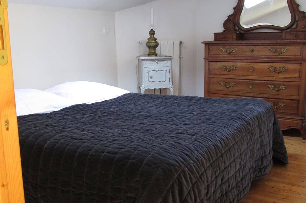 Appartement entier, Appartement indépendant 4 personnes 20 mn centre Paris in Maisons-Laffitte, Yvelines