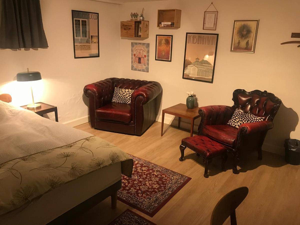 Comfortable Large Room King S bed near Cph centre in Copenhague, Hovedstaden