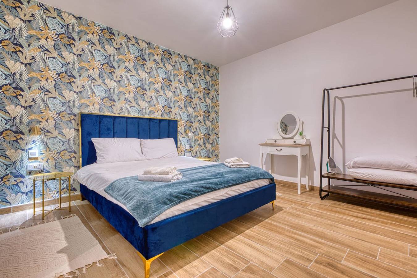 Cozy Gozo Home: Private Hot Tub & Bbq in Zebbug, Gozo