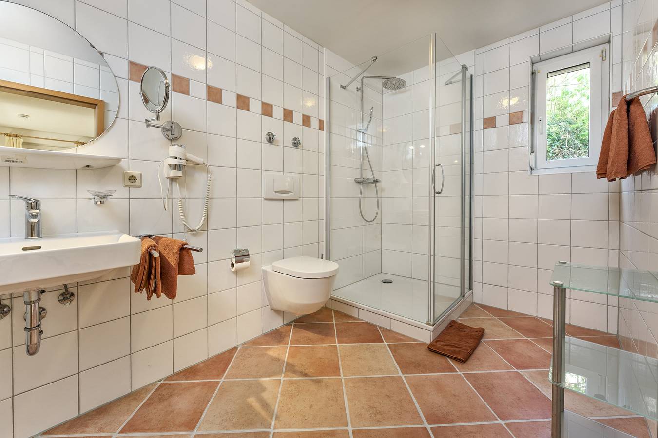 Apartamento vacacional entero, Apartamento de vacaciones para 5 personas con terraza in Bad Krozingen, Selva Negra (zona sur)