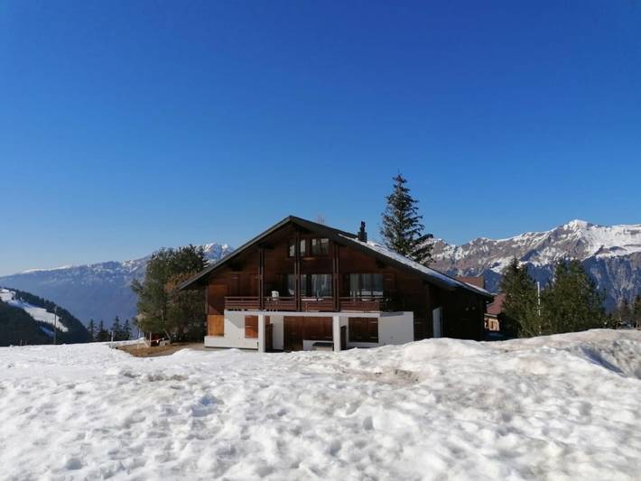Ferienwohnung für 2 Personen, mit Balkon in Brienz