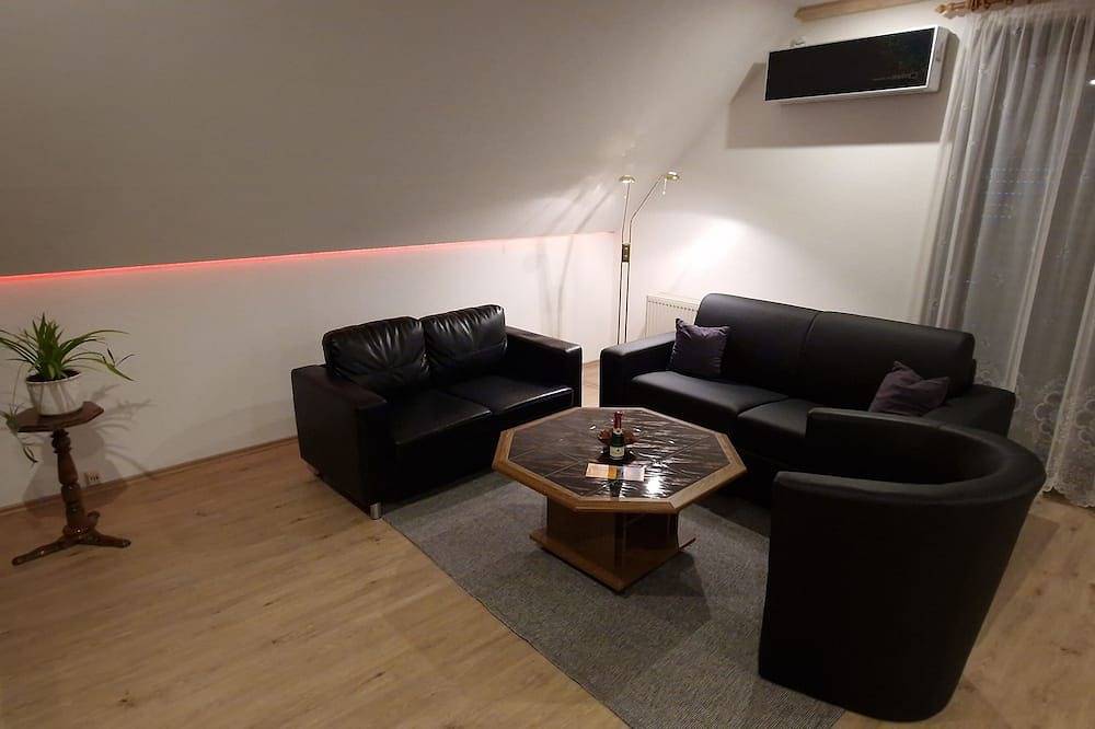 Ganze Wohnung, Urlaub im Zittauer Gebirge bei Familie Lange in Jonsdorf, Zittauer Gebirge