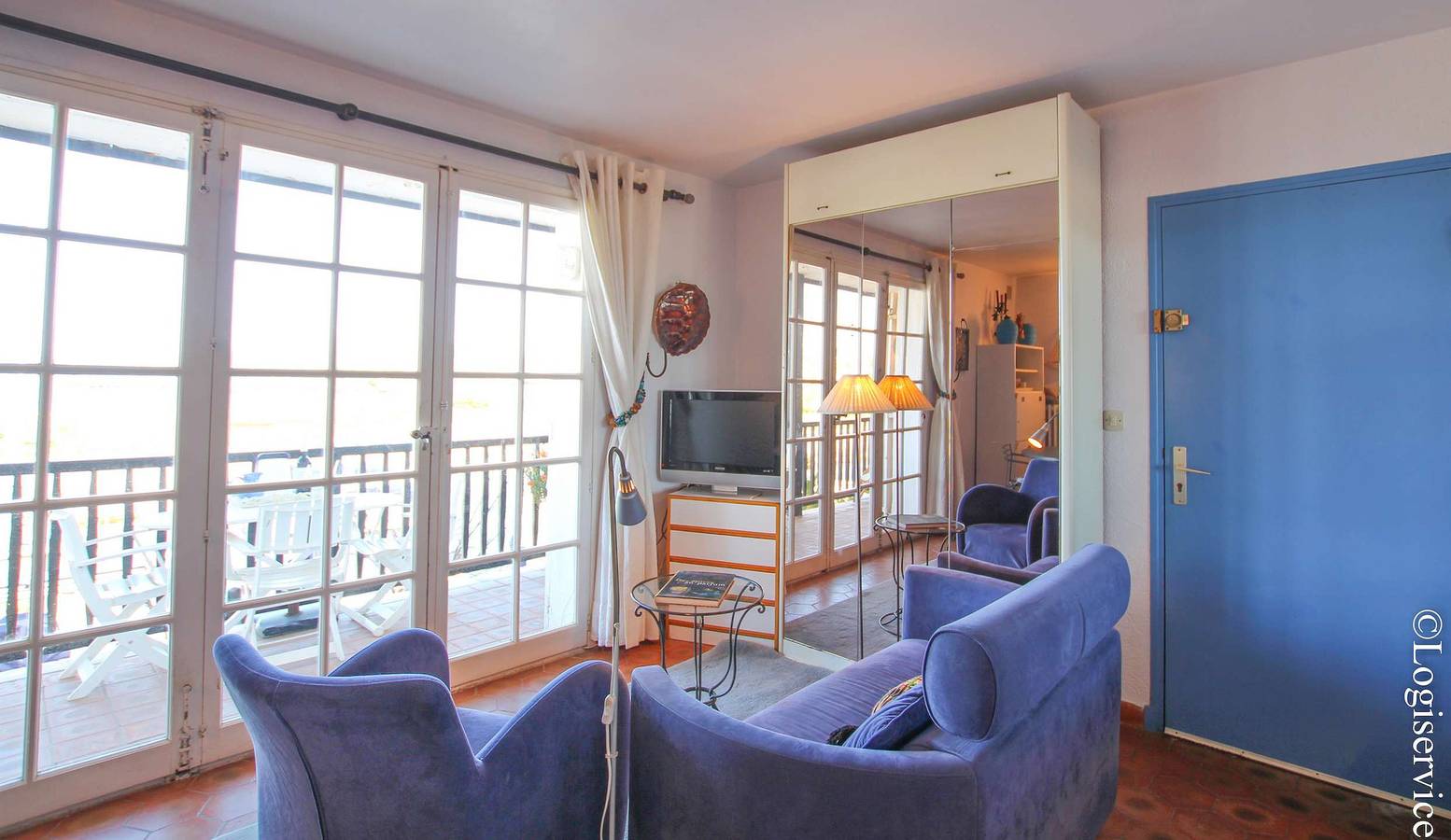 Hel ferieleilighet, Close to the beach flat for 4 persons & sea view in Port Grimaud, Grimaud