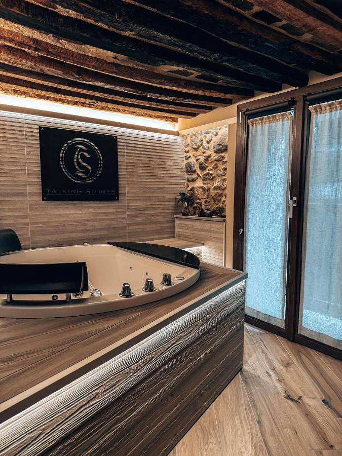 Chambre d’hôte pour 2 personnes, avec terrasse et jacuzzi à Dolceacqua - 4