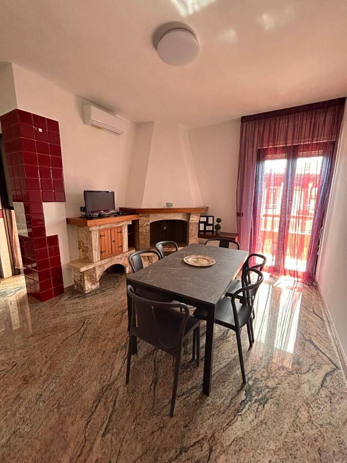 B&b per 10 persone, con panorama e balcone a Turi