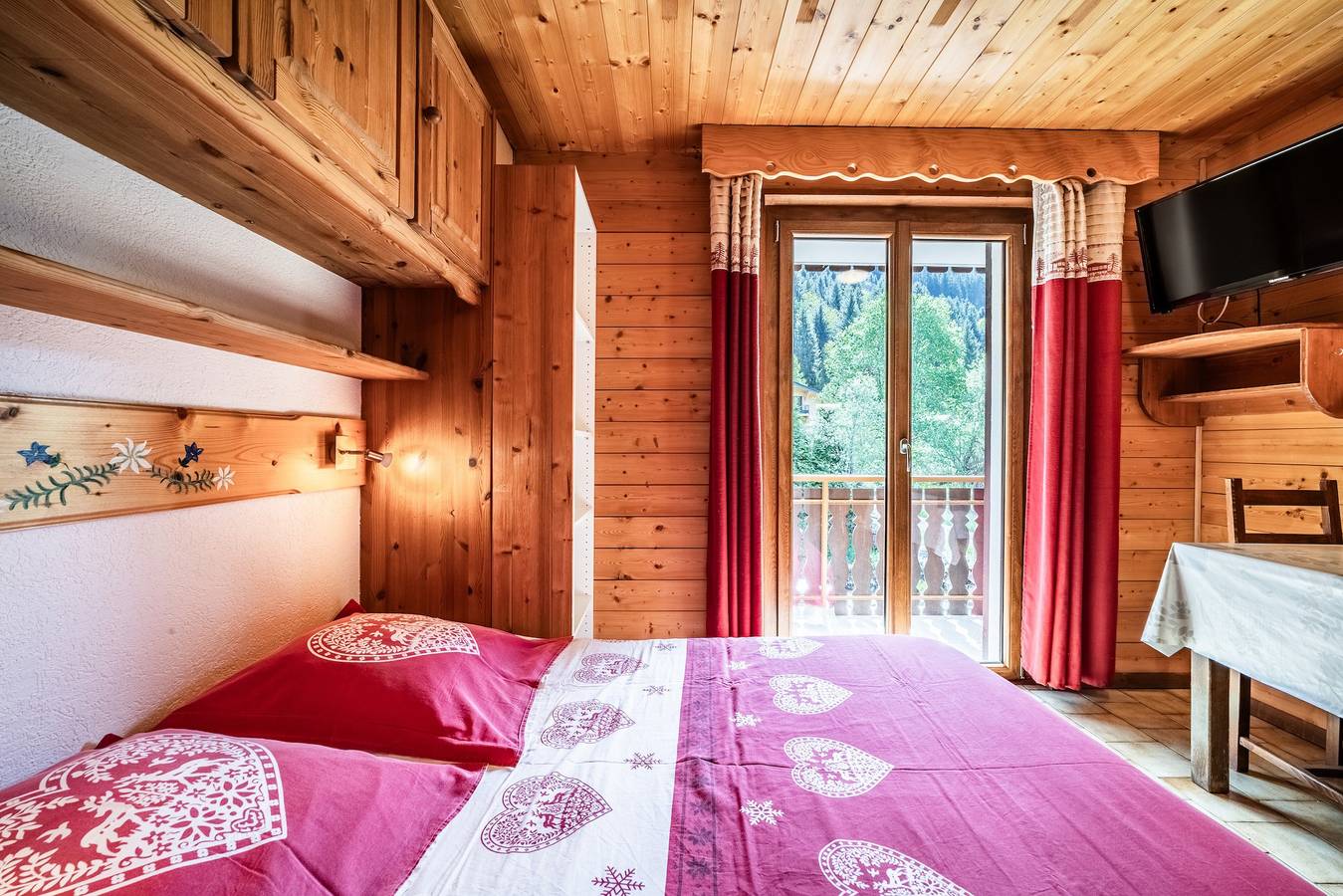 Studio 'Le Cabri - 2 Pers' avec vue sur les montagnes, balcon et Wi-Fi in Chatel, Les Portes du Soleil