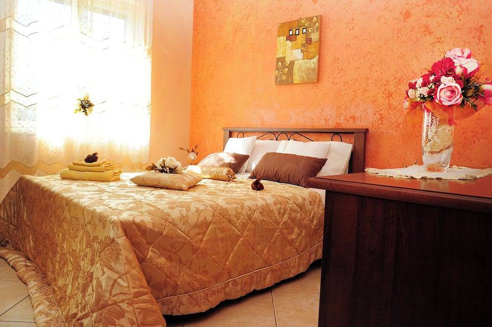 Villa Gioiosa 5Br Villa:Gated Pool, Pizza Oven, Bbq,Ac & Wifi, Perfect for Families in Favara, Agrigento Provinz