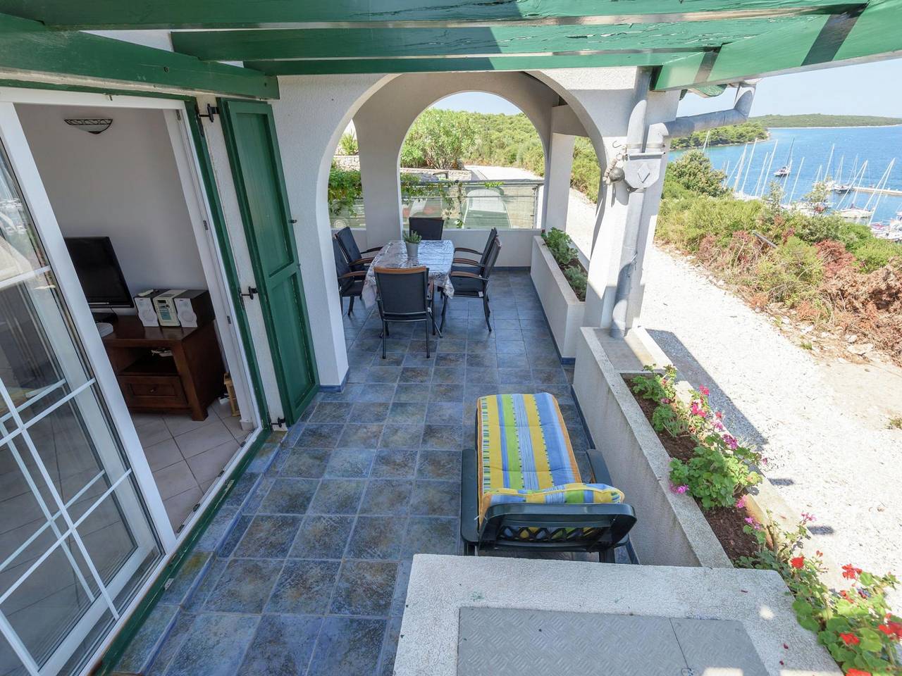 Charming Holiday House in a quiet area,large covered terrace with great sea view in Sali, Dugi Otok