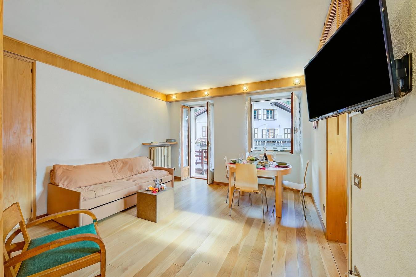 Ganze Wohnung, Monterosa Cozy Apartment 200m From Ski in Staffa (Macugnaga), Macugnaga