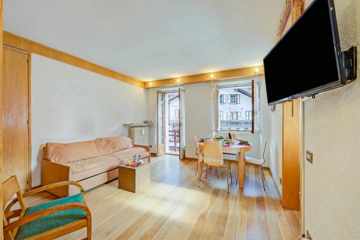 Appartamento intero, Monterosa Cozy Apartment 200m From Ski in Staffa (Macugnaga), Macugnaga